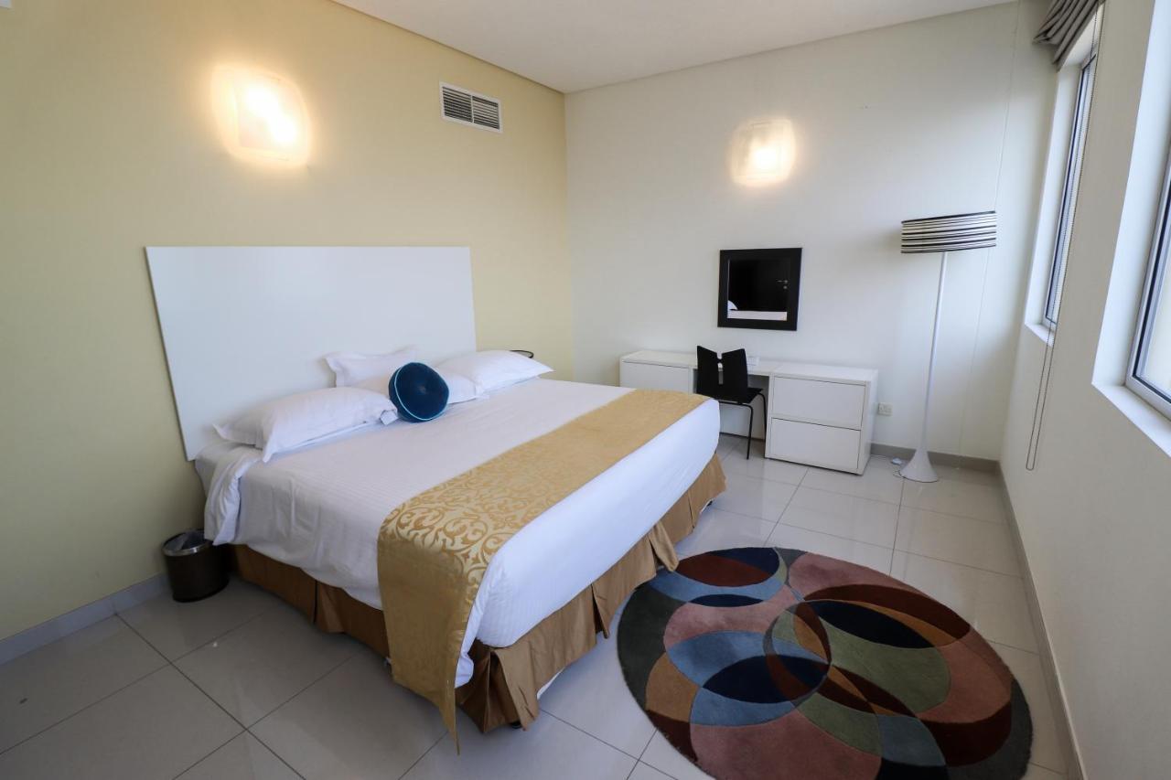 Gulf Suites Hotel Amwaj Manama Exterior photo