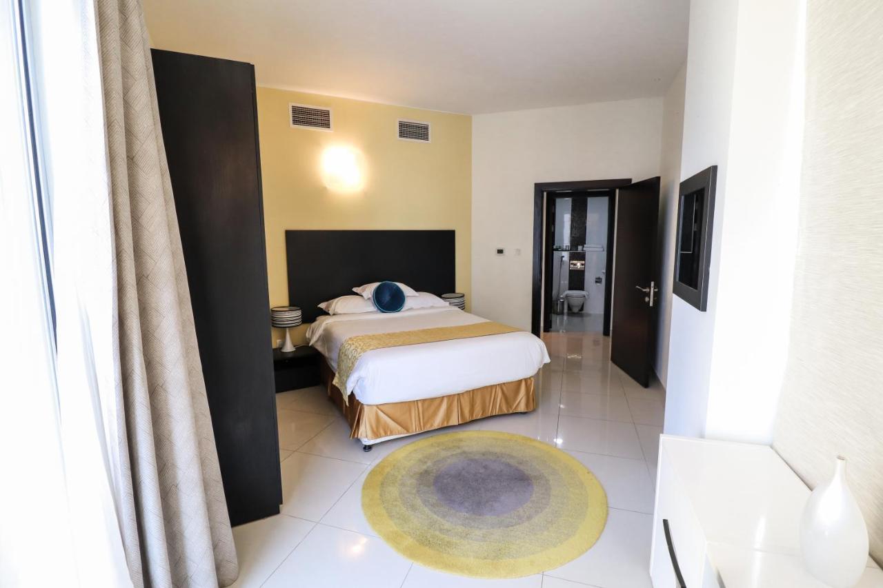 Gulf Suites Hotel Amwaj Manama Exterior photo