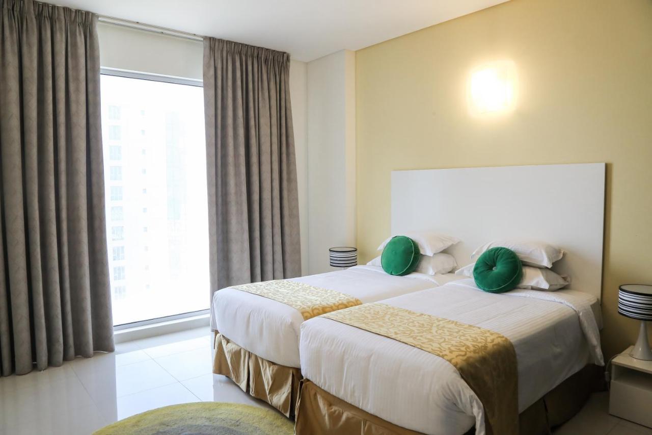 Gulf Suites Hotel Amwaj Manama Exterior photo