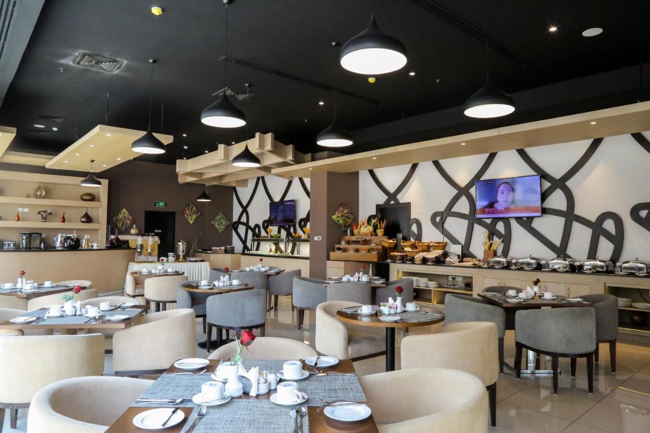 Gulf Suites Hotel Amwaj Manama Exterior photo
