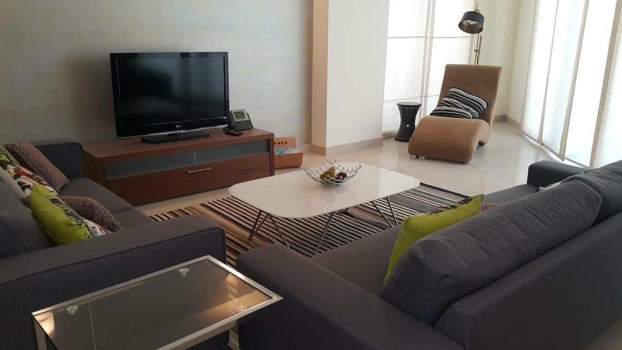 Gulf Suites Hotel Amwaj Manama Exterior photo