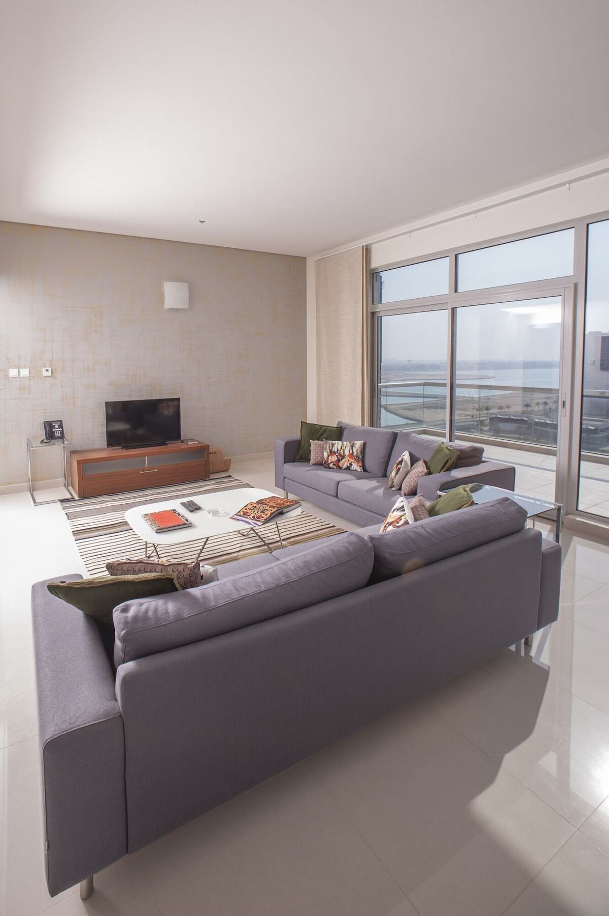 Gulf Suites Hotel Amwaj Manama Exterior photo